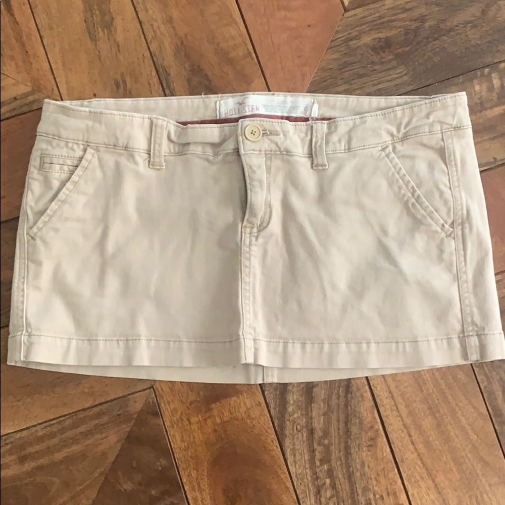 Hollister khaki mini skirt